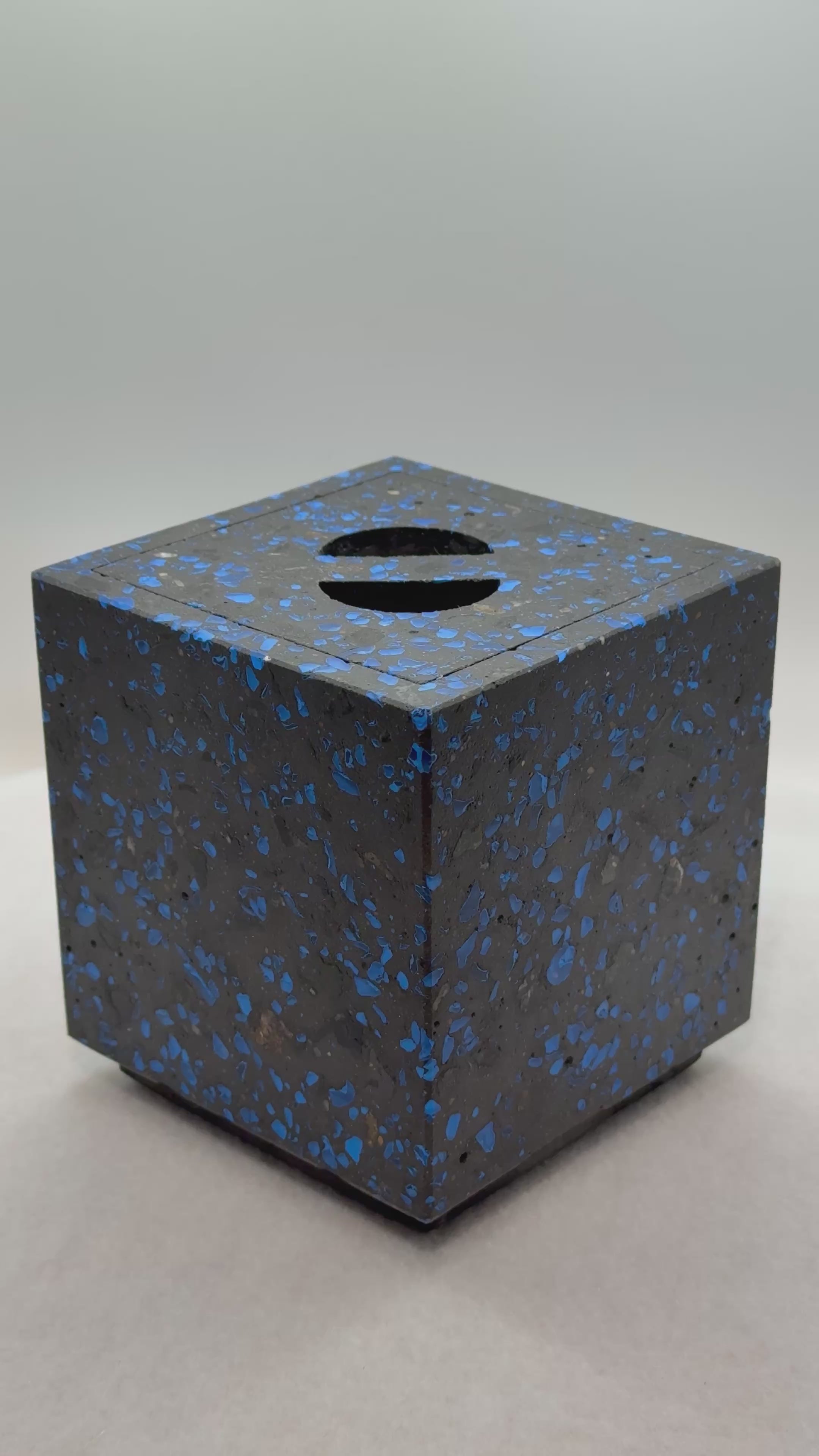 Midnight Cube